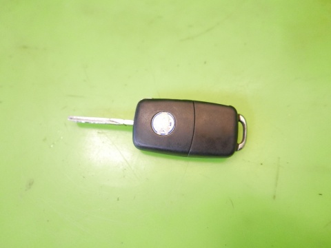Zestaw stacyjka wkładka kluczyk 1K0905851B VW TOURAN I 1T 2.0 TDI 03-06