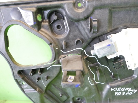 Mechanizm podnośnik szyby lewy przód FIAT FREEMONT I 11-15