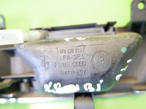 Klamka wewnętrzna tył prawa 4F0839020F AUDI A6 C6 AVANT 08-11