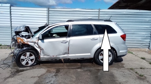Szyba karoseryjna lewa tył AS3 ciemna FIAT FREEMONT I 11-15
