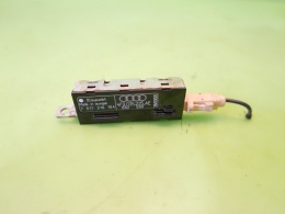 Wzmacniacz antenowy anteny 4F9035225AE AUDI A6 C6 AVANT 08-11