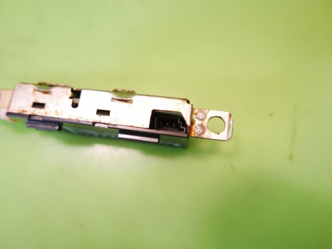 Wzmacniacz antenowy anteny 4F9035225AE AUDI A6 C6 AVANT 08-11