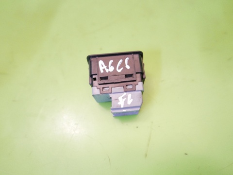 Przełącznik przycisk alarmu 4F0962109 AUDI A6 C6 AVANT 08-11