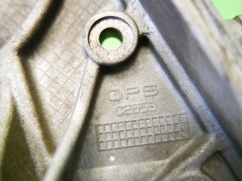 Łapa pompy wtryskowej 55226627 FIAT FREEMONT I 2.0 D MJET 11-15