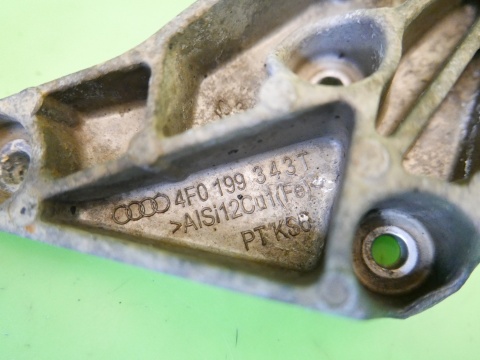 Mocowanie łapa silnika 4F0199343T AUDI A6 C6 2.0 TDI 08-11