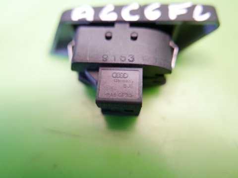 Przełącznik blokady drzwi 4F1952107 AUDI A6 C6 2.0 TDI 08-11