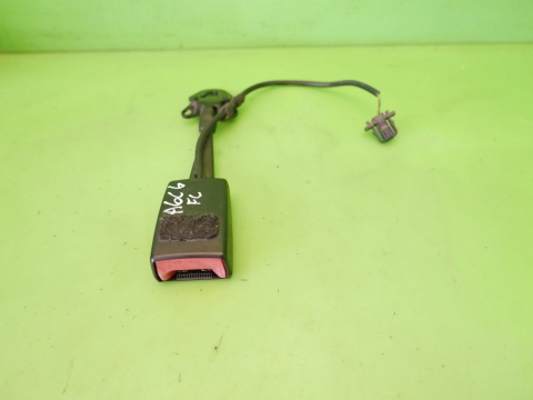 Zatrzask zapięcie pasa przód prawe 8E0857755Q AUDI A6 C6 AVANT 08-11