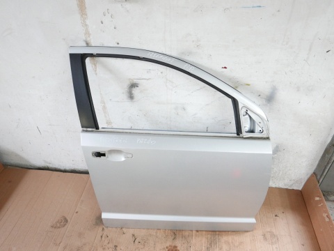 Drzwi prawe przód przednie PS2 FIAT FREEMONT I 11-15