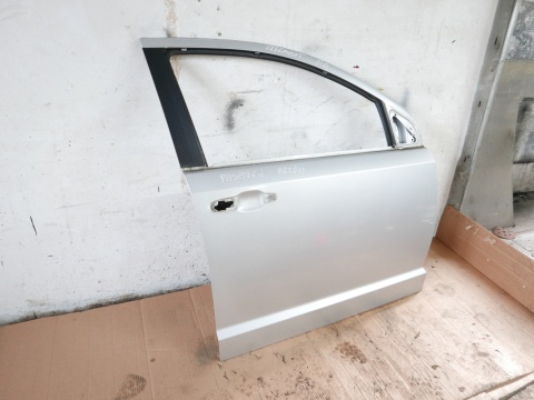 Drzwi prawe przód przednie PS2 FIAT FREEMONT I 11-15