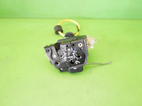 Zamek drzwi tył prawy 4F0839016 7 pinów AUDI A6 C6 AVANT 08-11