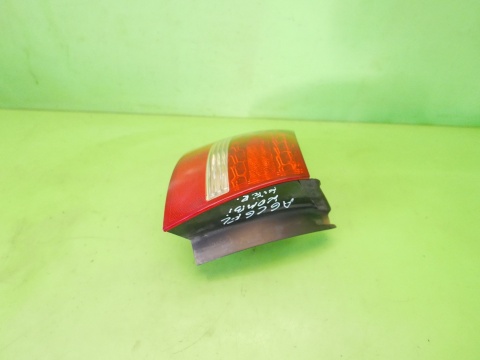 Lampa tył lewa w błotnik Valeo 4F9945095E AUDI A6 C6 AVANT Kombi 08-11