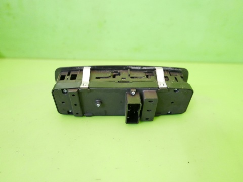 Panel przełącznik szyb lusterek lewy przód 56046826AC FIAT FREEMONT I 11-15