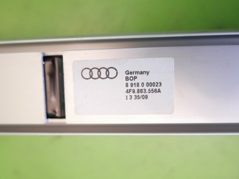 Szyna podłogi bagażnika Prawa 4F9863556A AUDI A6 C6 AVANT Kombi 08-11