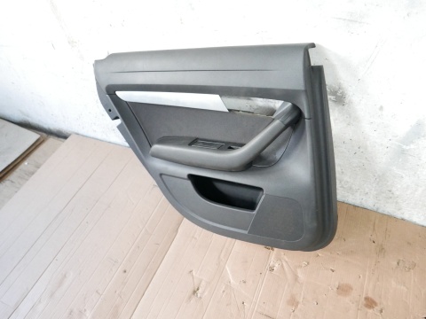 Tapicerka boczek drzwi tył lewy 4F0867305 AUDI A6 C6 AVANT KOMBI 08-11