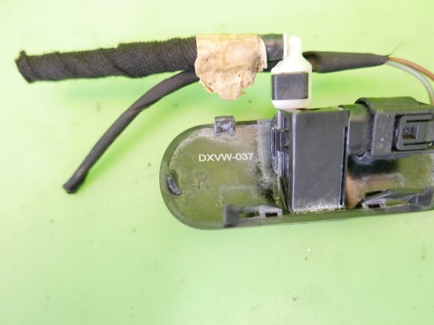 Dysze spryskiwaczy podgrzewane DXVW036 DXVW037 AUDI A6 C6 AVANT 08-11