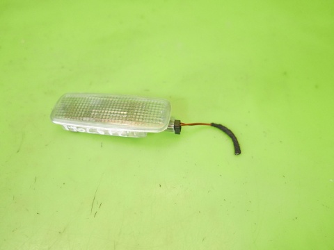 Lampka oświetlenia kabiny tył lewa 4D0947105A AUDI A6 C6 AVANT 08-11