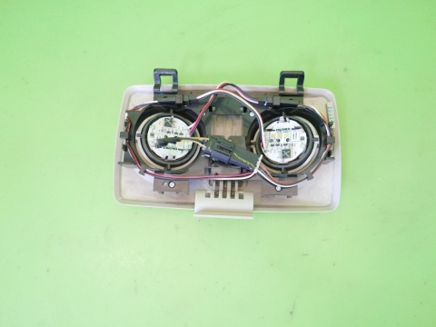 Lampka oświetlenie kabiny tył 275019 FIAT FREEMONT I 11-15
