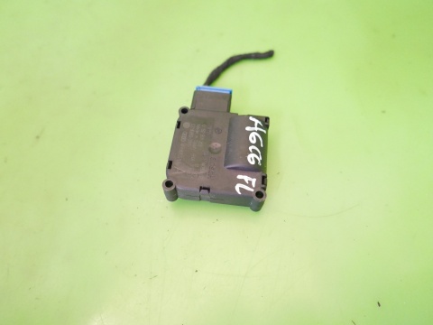 Silniczek nawiewu nagrzewnicy 0132801359 4F0820511A AUDI A6 C6 2.0 TDI 08-11