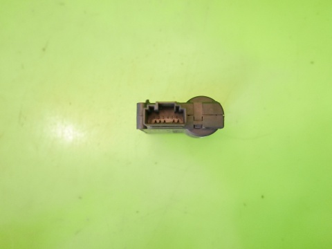 Silniczek nawiewu nagrzewnicy 0132801359 4F0820511A AUDI A6 C6 2.0 TDI 08-11