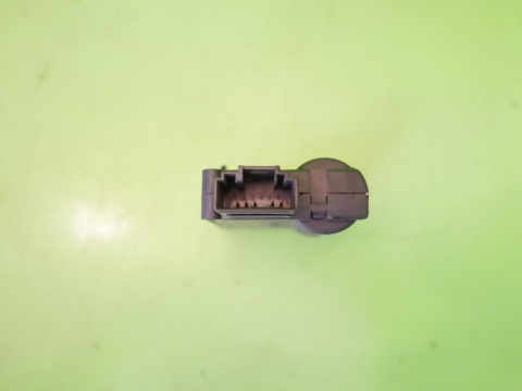 Silniczek nawiewu nagrzewnicy 0132801359 4F0820511A AUDI A6 C6 2.0 TDI 08-11