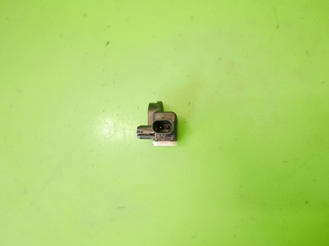 Czujnik uderzenia uderzeniowy tył prawy 4F0959643C AUDI A6 C6 08-11