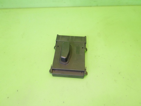 Panel przełącznik regulacji fotela lewy przód 56049429AE FIAT FREEMONT I