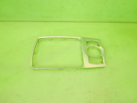 Dekor ramka panelu MMI lewarka zmiany biegów 4F0864260A AUDI A6 C6 08-11