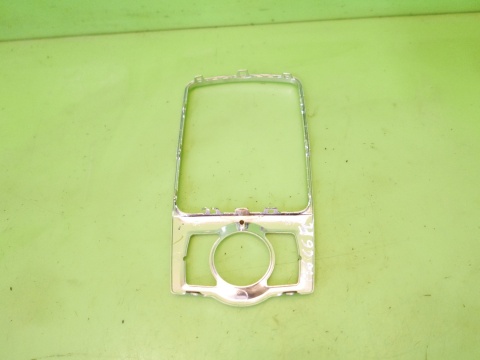 Dekor ramka panelu MMI lewarka zmiany biegów 4F0864260A AUDI A6 C6 08-11