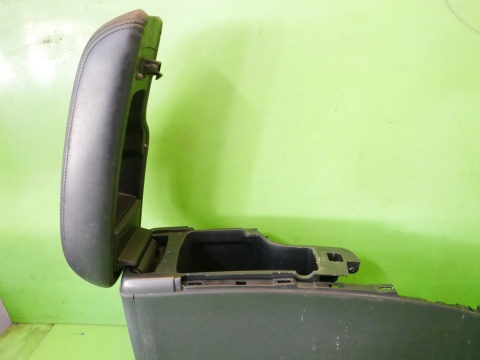 Podłokietnik schowek FIAT FREEMONT I 11-15