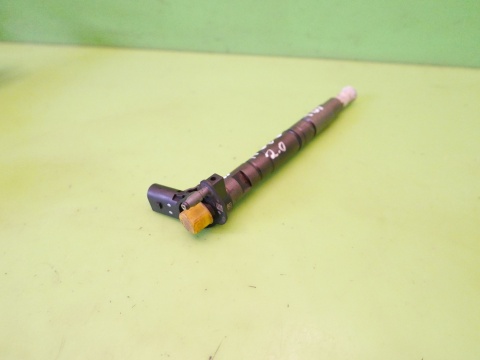 Wtryskiwacz wtrysk paliwa 03L130277 0445116030 AUDI A6 C6 2.0 TDI 08-11