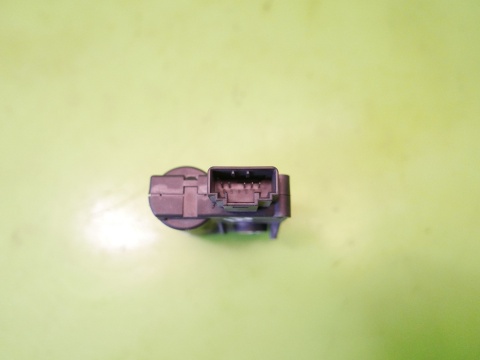 Silniczek nagrzewnicy 0132801359 4F0820511A AUDI A6 C6 08-11