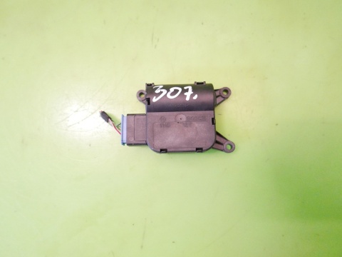 Silniczek nagrzewnicy 0132801358 4F0820511 AUDI A6 C6 08-11