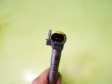Wtryskiwacz wtrysk paliwa 03L130277 0445116030 AUDI A6 C6 2.0 TDI 08-11