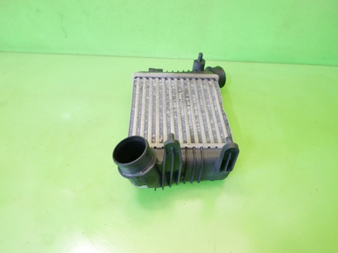 Intercooler chłodnica powietrza 4F0145806AF AUDI A6 C6 2.0 TDI AVANT 08-11
