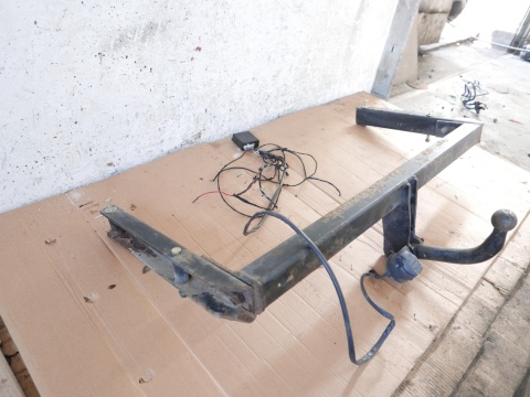 Hak holowniczy odkręcany 7 pin AUDI A6 C6 2.0 TDI AVANT KOMBI 08-11