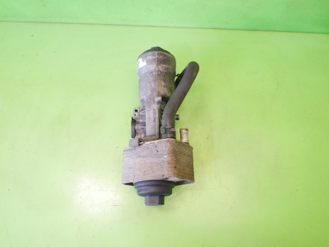 Podstawa obudowa filtra oleju 045115389K AUDI A6 C6 2.0 TDI AVANT 08-11