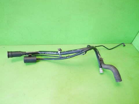 Wlew paliwa 04766511AC FIAT FREEMONT I 2.0 D MJET 11-15