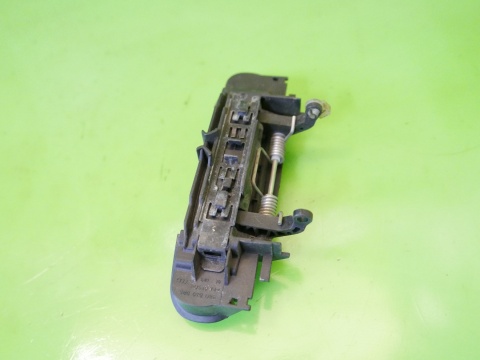 Klamka zewnętrzna tył lewa LY7H 4B0839885 AUDI A3 8P HB 5D 04-08
