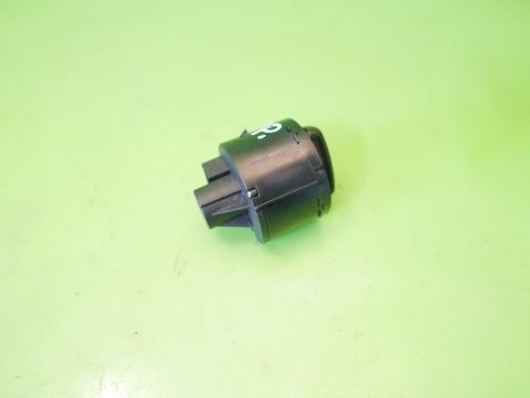Przełącznik włącznik świateł 8P1941531Q AUDI A3 8P HB 5D 04-08
