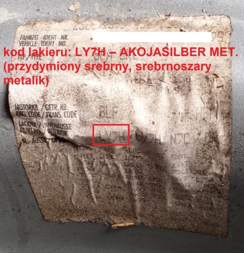 Klapka wlewu paliwa 8P4809999 LY7H 4B0839885 AUDI A3 8P HB 5D 04-08