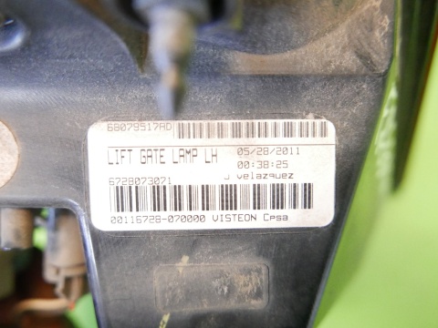 Lampa lewa tył w klapę LED OK Visteon 68078517AD FIAT FREEMONT I 11-15
