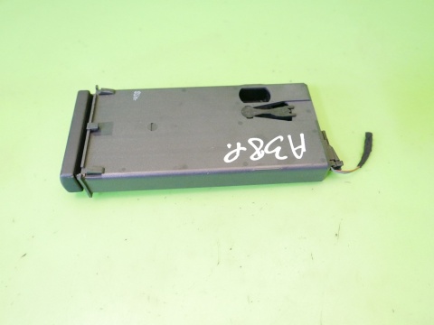 Schowek deski szuflada wizytownik 8P0941561 AUDI A3 8P HB 5D 04-08