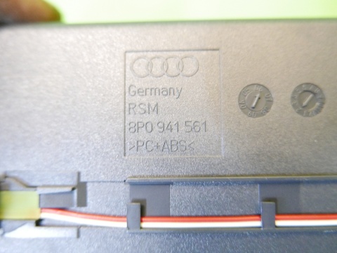 Schowek deski szuflada wizytownik 8P0941561 AUDI A3 8P HB 5D 04-08