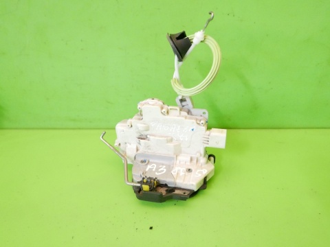Zamek drzwi tył prawy 4F0839016 7 Pinów AUDI A3 8P HB 5D 04-08