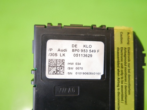 Moduł kierownicy czujnik kąta skrętu 8P0953549F AUDI A3 8P HB 5D 04-08