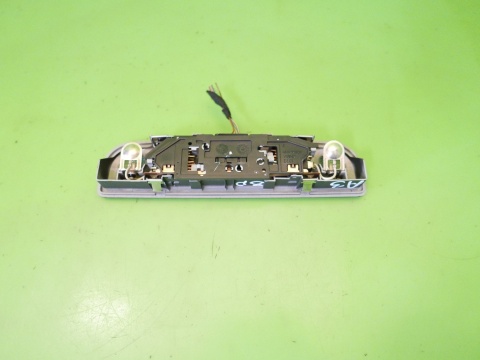 Lampka oświetlenia kabiny tył czarna 8E0947111A AUDI A3 8P HB 5D 04-08