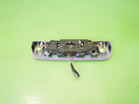 Lampka oświetlenia kabiny tył czarna 8E0947111A AUDI A3 8P HB 5D 04-08