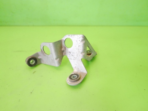 Łapa linek zmiany biegów 1K0711789E AUDI A3 8P 1.6 FSI HB 5D 04-08