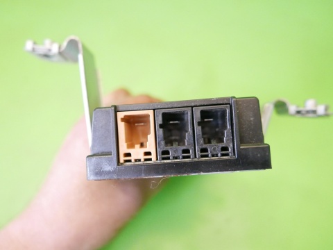 Wzmacniacz antenowy anteny 8P4035225 AUDI A3 8P 1.6 FSI HB 5D 04-08