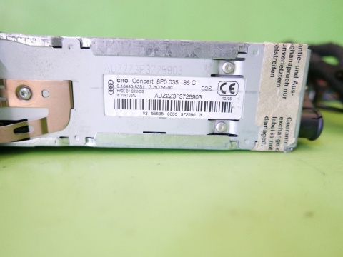 Radio fabryczne AUDI Concert 8P0035186C AUDI A3 8P 1.6 FSI HB 5D 04-08